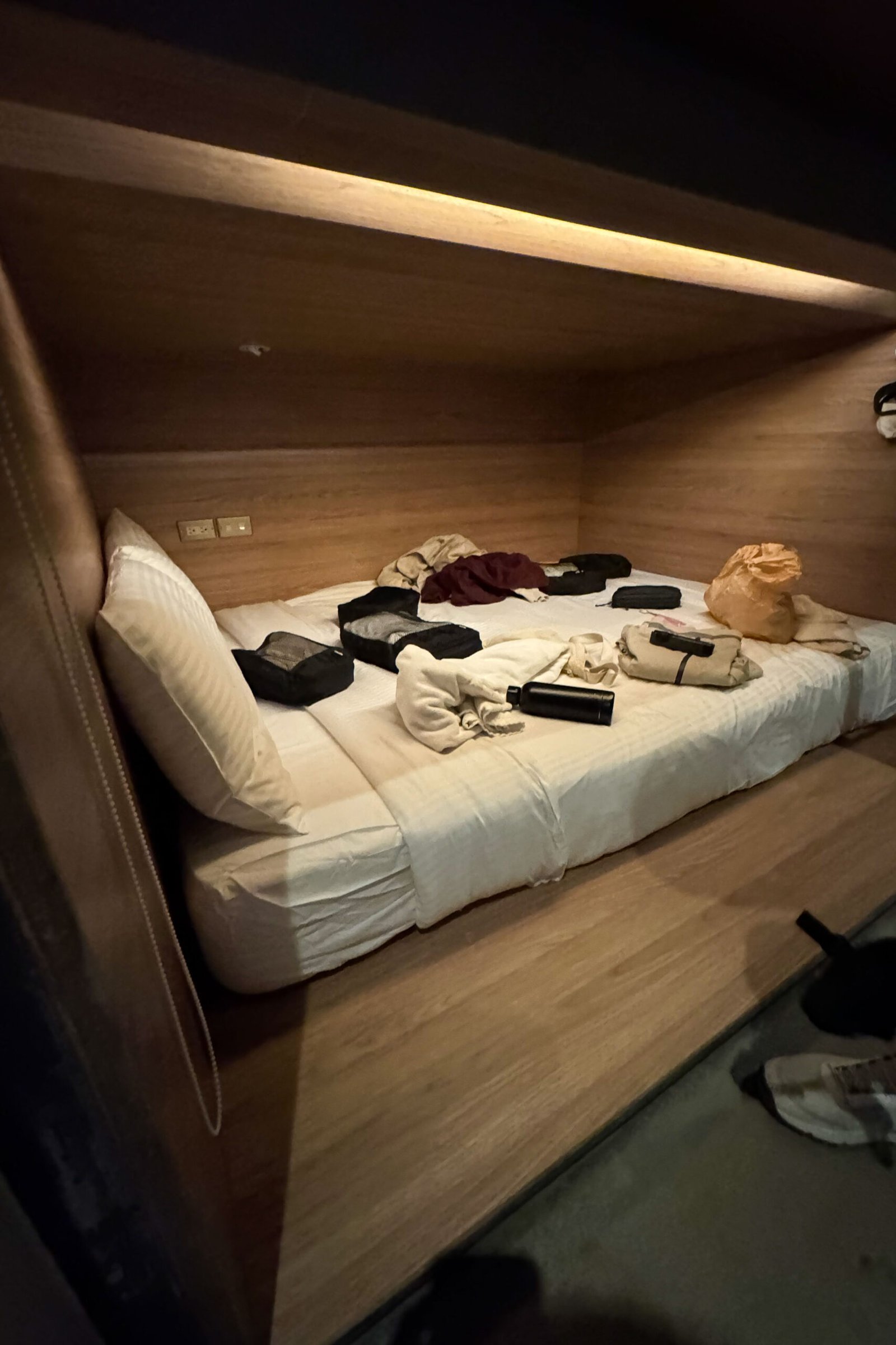 Capsule Hotel